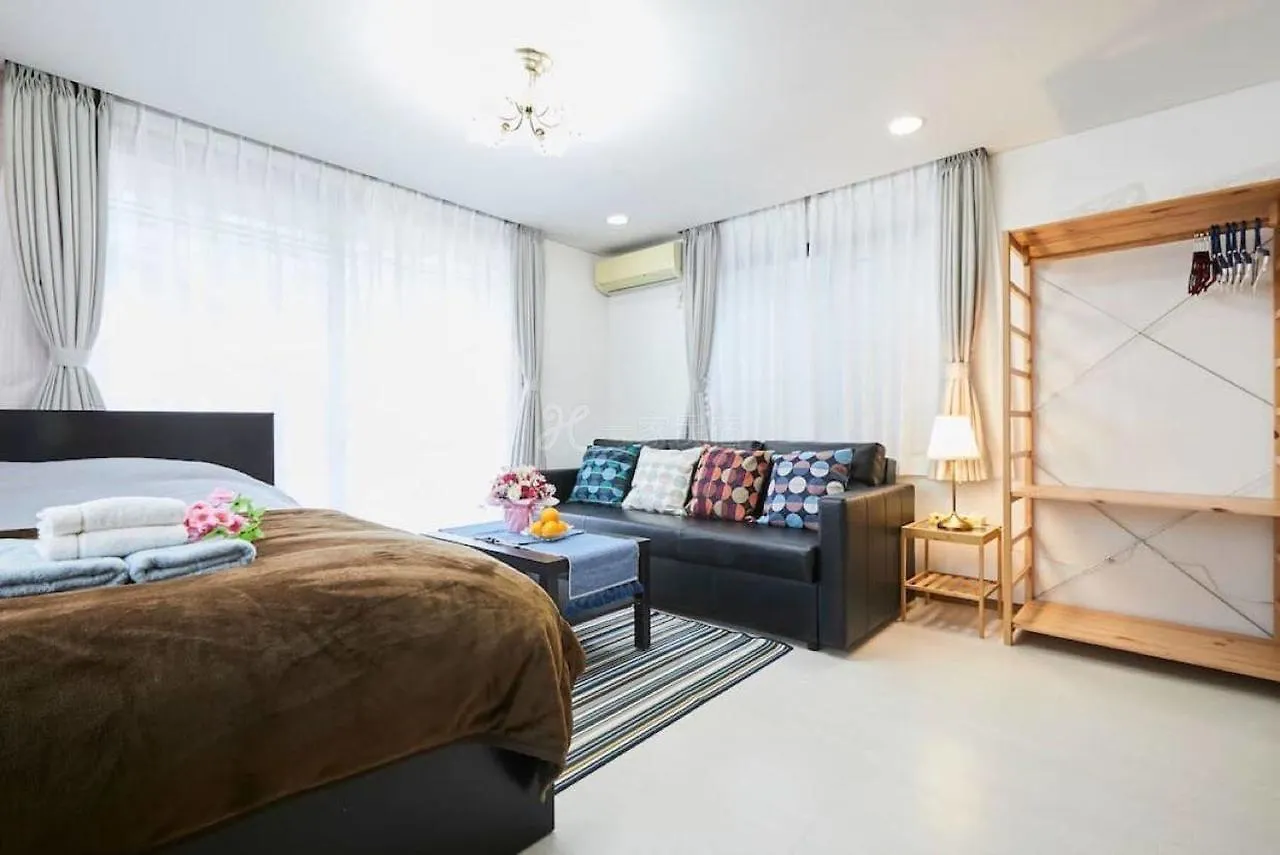 Luxury Guest House In Tokyo Shinjuku 0*,