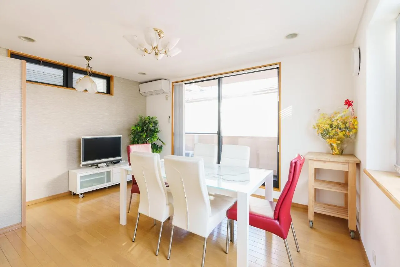 Luxury Guest House In Tokyo Shinjuku