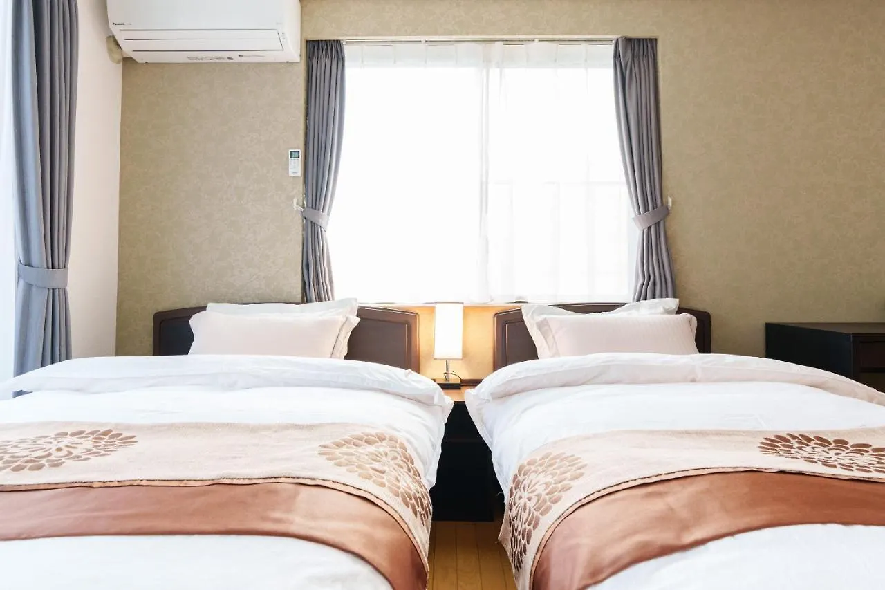 Вилла Luxury Guest House In Tokyo Shinjuku Япония
