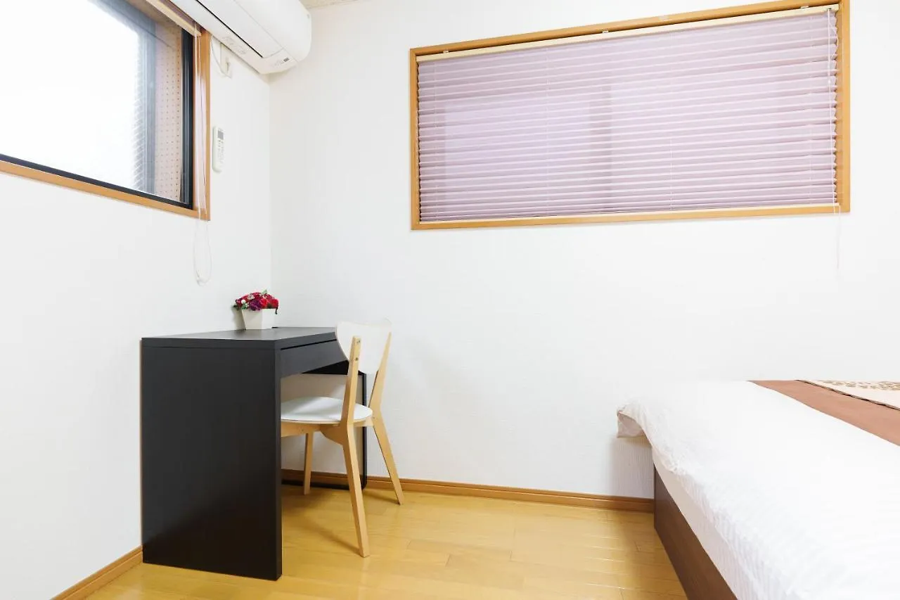 Luxury Guest House In Tokyo Shinjuku 0*,